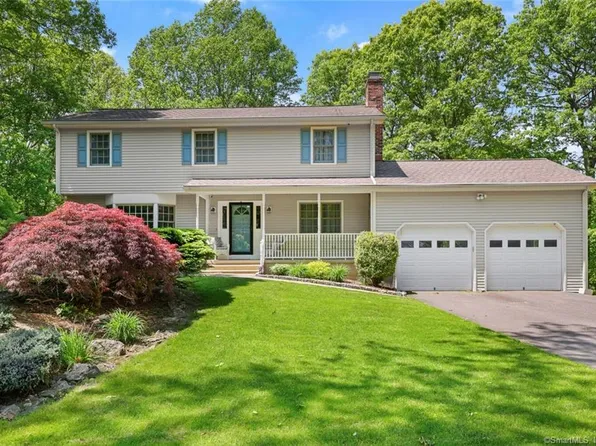 105 Princeton Drive, Shelton, CT 06484