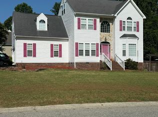 5101 Arbor Chase Dr, Raleigh, NC 27616