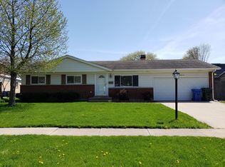 1061 Anderson Ter, Des Plaines, IL 60016