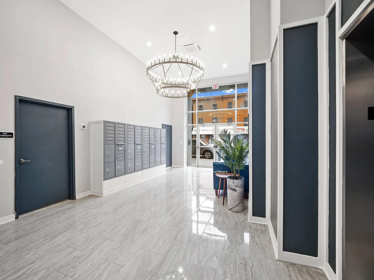 Vernon Lofts — Photo 1