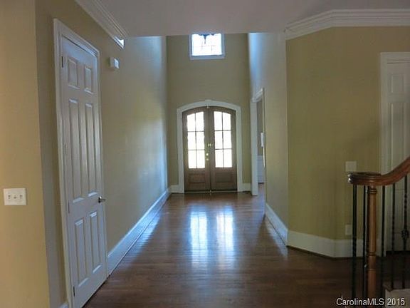 2nd image of 589 Morning Glory Ct