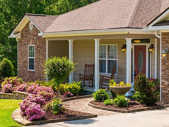 5th image of 455 Ocoee Hills Cir NE