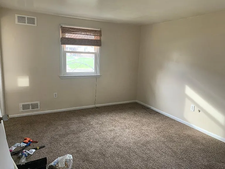 9760 Bellcrest Rd — Photo 10