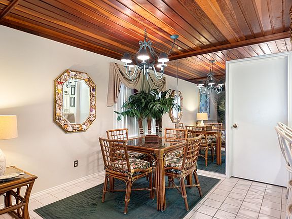 5th image of 4100 Gulf Blvd #104
