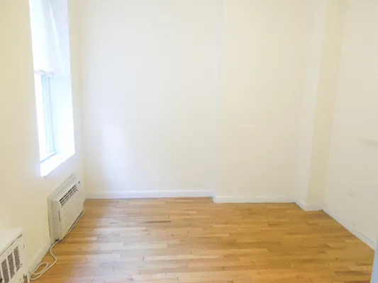 Rented by Ready Group | media 22