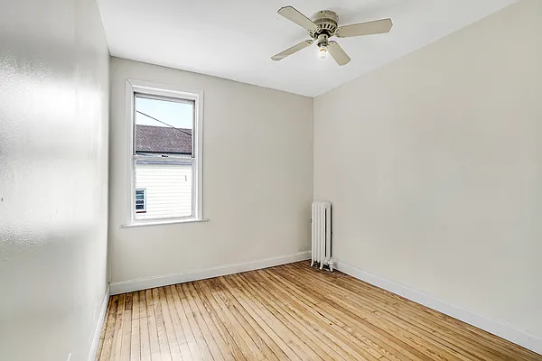 Bedroom, photo 4