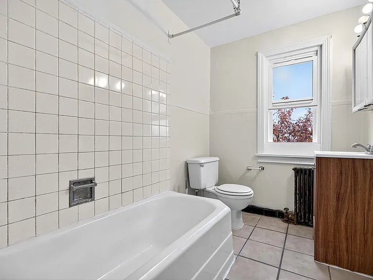 2670 Noble Rd #204 — Photo 13