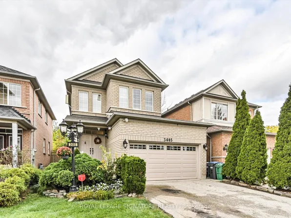 3485 McDowell Dr, Mississauga, ON L5M 6R6