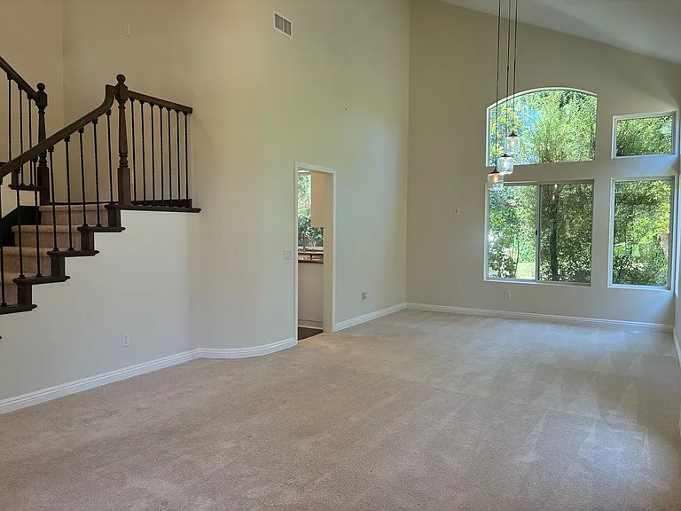 585 Mindenvale Ct — Photo 14