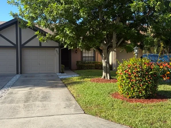 9305 Cobbler Ln, Fort Myers, FL 33919