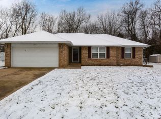 3511 S Millbrook Ave, Springfield, MO 65807