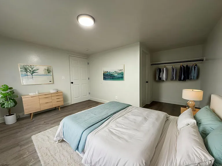 1733 S Richards St — Photo 14