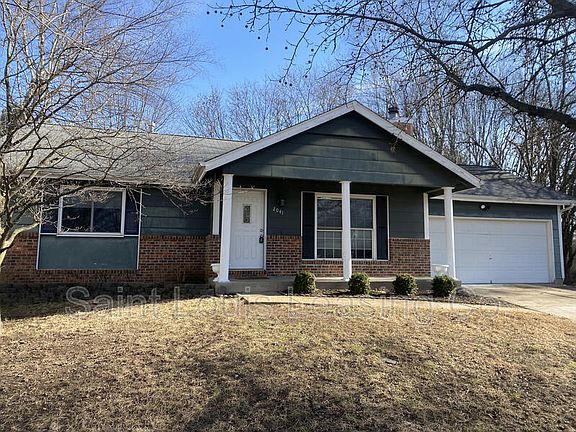 2nd image of 2041 Monks Hollow Dr