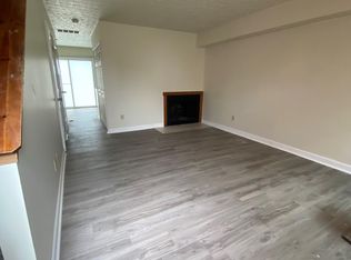 1540 Worthington Row Dr, Columbus, OH 43235