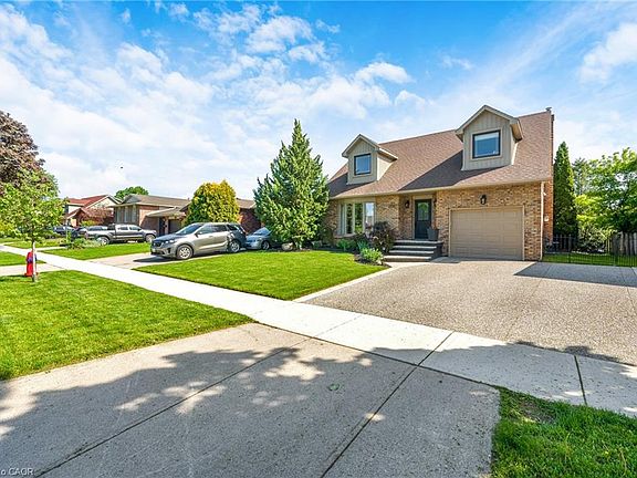 4th image of 206 Athenia Dr