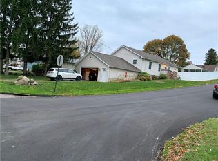 2021 E 40th St, Erie, PA 16510