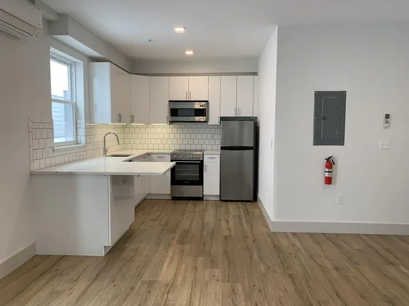 564 Main St #2A, Poughkeepsie, NY 12601