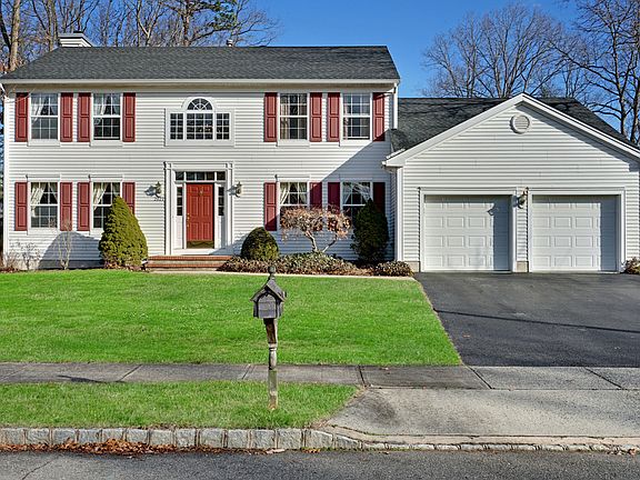 4th image of 2021 Brookewood Dr