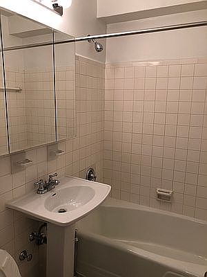 4th image of 420 E 80th St APT 9K