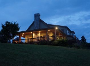 140 Fox Squirrel Ln, Woodlawn, VA 24381