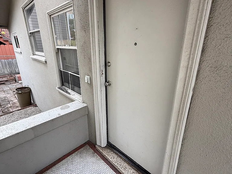 1803 9th Ave — Photo 17