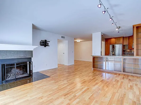 3939 Eagle St Unit 204, San Diego, CA 92103
