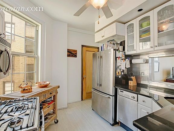 3rd image of 677 W End Ave APT 14D