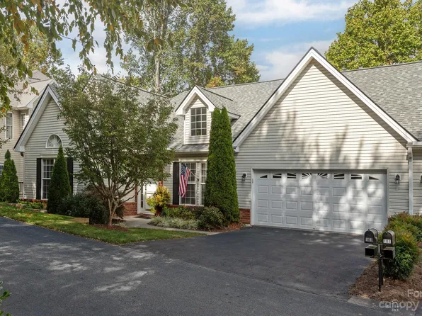 103 Trumpet Ln, Asheville, NC 28803