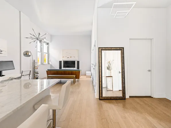 220 West 148th Street image 5 of 23