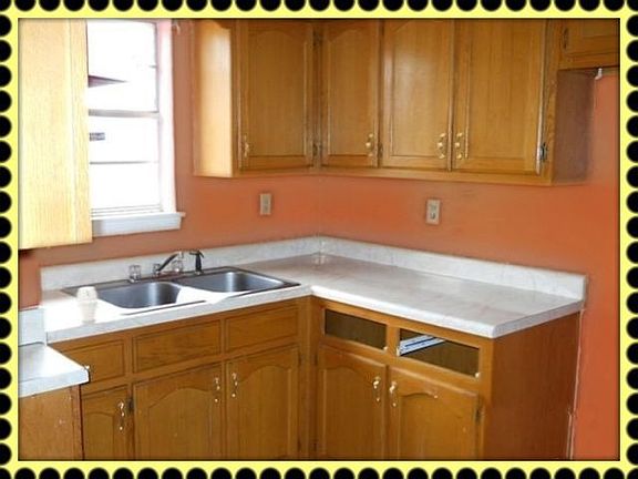2nd image of 5208 Bitter Creek Dr