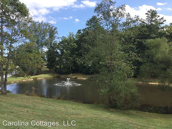4th image of 284 Creeks End Cir