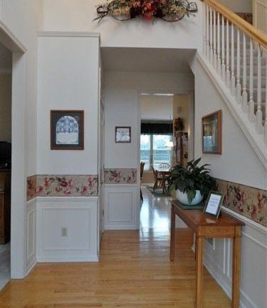 2nd image of 20231 Colleen Ct