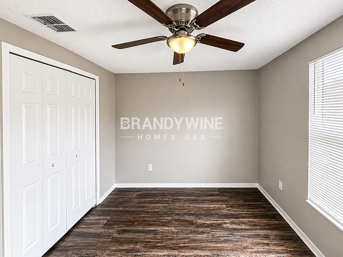 2549 Jessica Ln — Photo 17