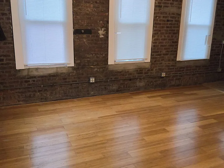 164 University Ave #3C — Photo 6