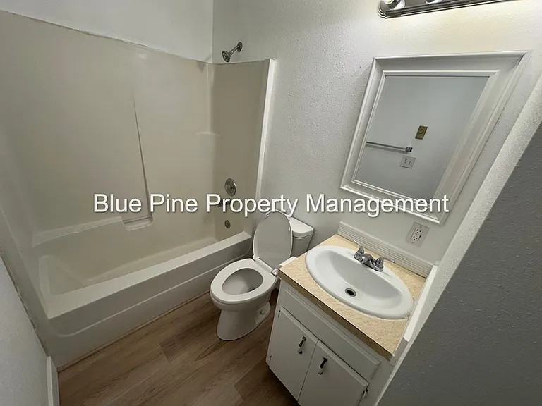 1222 Holman Ave — Photo 7