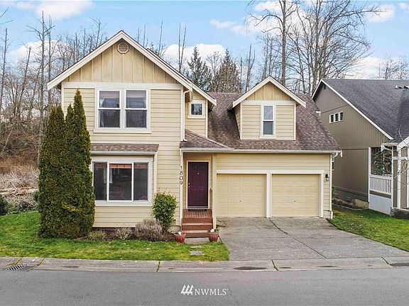2nd image of 1809 81st Ave NE