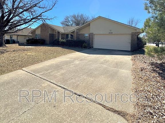 2nd image of 4828 NW 26th St