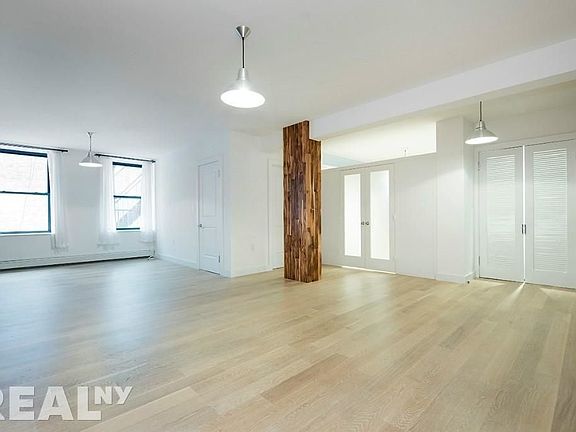 2nd image of 334 Bowery #U3rf