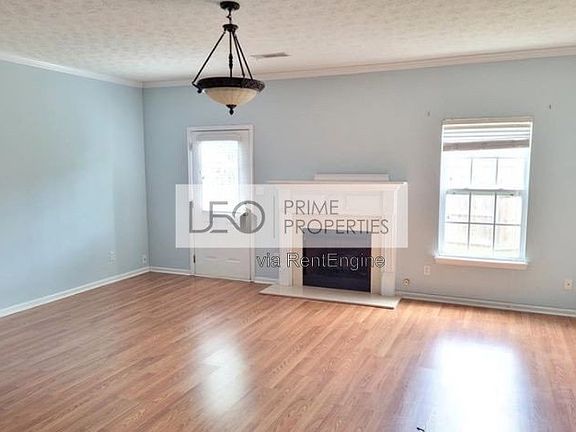 2nd image of 2954 Greyhawk Ln
