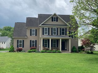 20 Sunnyside Dr, Lewisburg, PA 17837