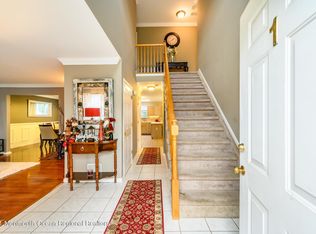 1 Heather Ct, Jackson, NJ 08527