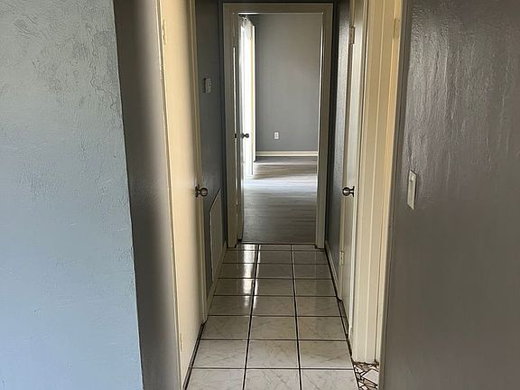 3rd image of 1202 Biltmore Dr