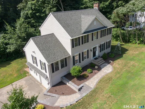 33 Brentwood Drive, Wolcott, CT 06716