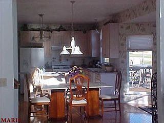 2nd image of 982 Midpoint Dr