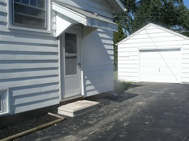side and driveway