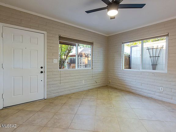 4th image of 3646 E Blacklidge Dr