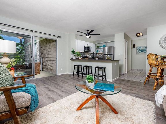 4th image of 75-6016 Alii Dr APT 202