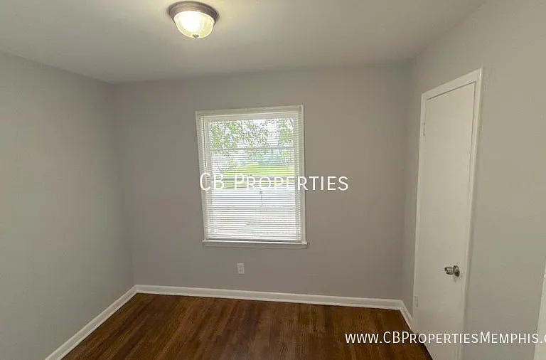 2208 Cassie Ave — Photo 5