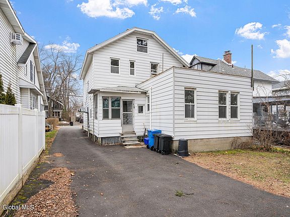 4th image of 29 Orlando Avenue