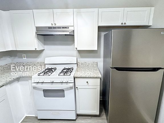 4th image of 26 Birch Ct